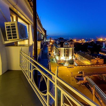 Apartment On Grecheskaya 5 敖德萨 外观 照片