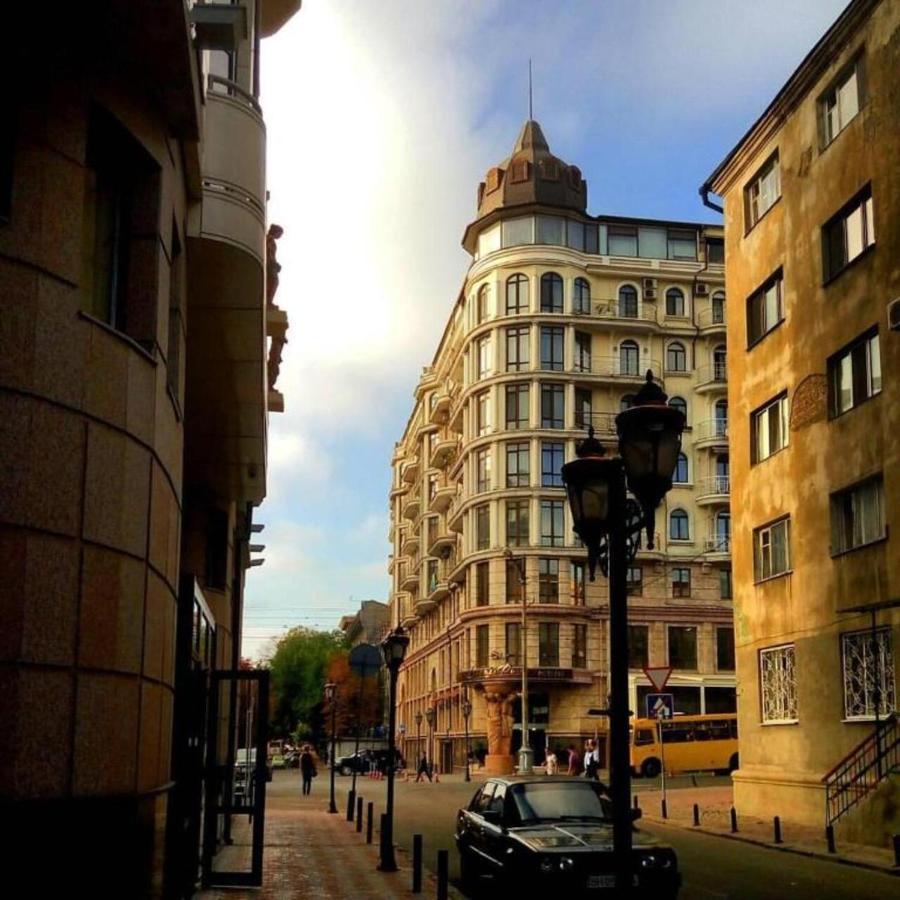 Apartment On Grecheskaya 5 敖德萨 外观 照片